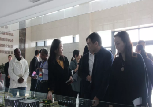 全球价值链与绿色贸易能力建设研修班师生到华凌电缆、科华赛邦考察